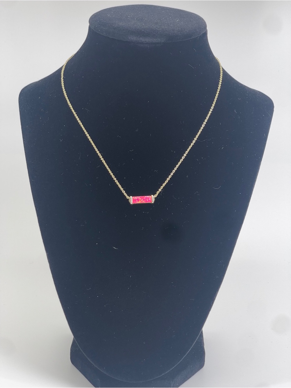 Kendra Scott Gold Bar Necklace with Hot Pink Inlay